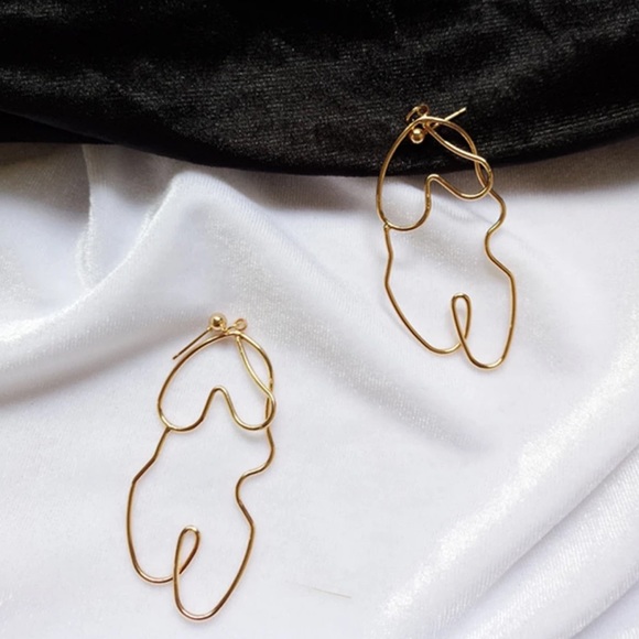 Urban Outfitters Accessories - Vintage Earrings